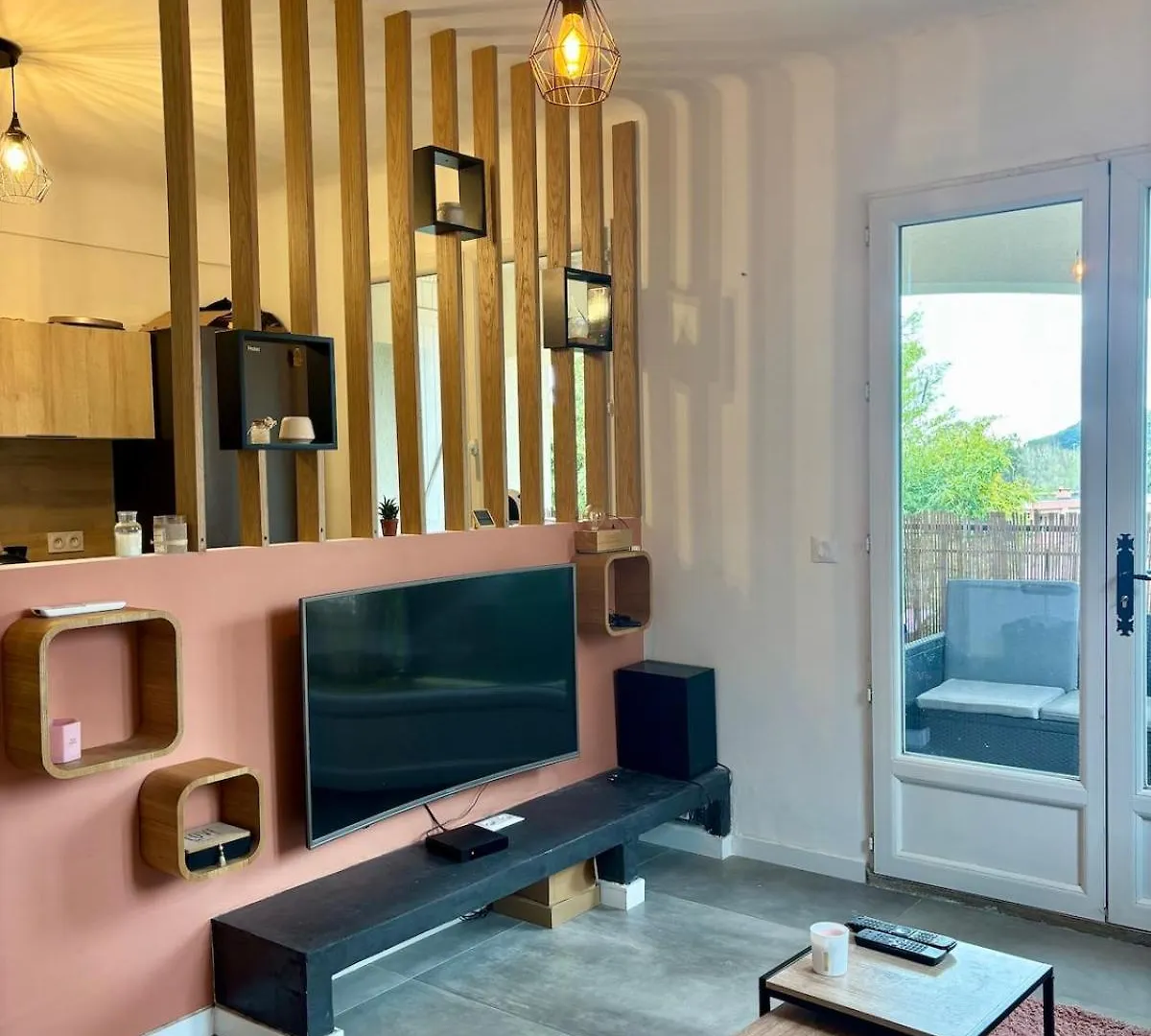Apartment Appartement 2P A 200M Du Village Et 2,5Km De La Mer Villeneuve-Loubet